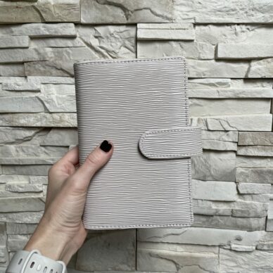 BEIGE LUSH